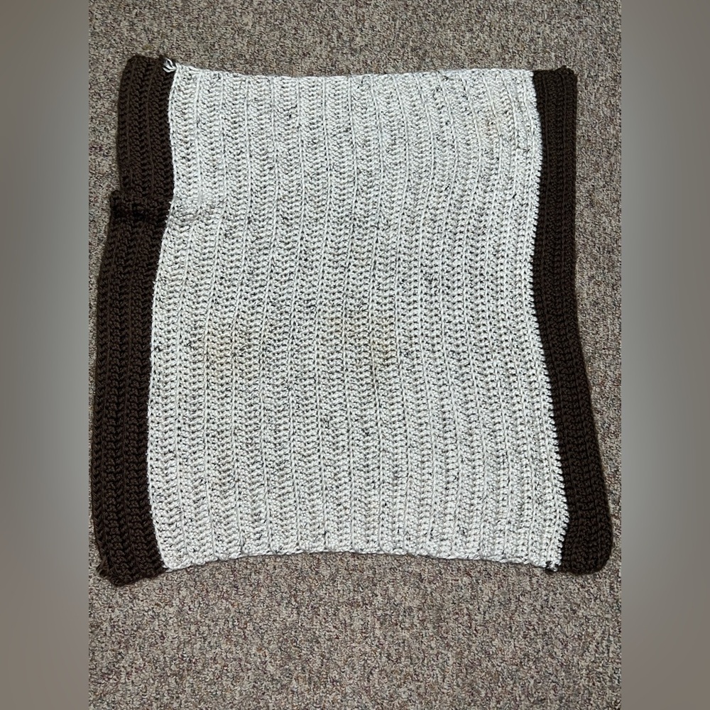 Boys, infant, girls Cozy Knit baby Blanket‎ with Brown and White Stripes